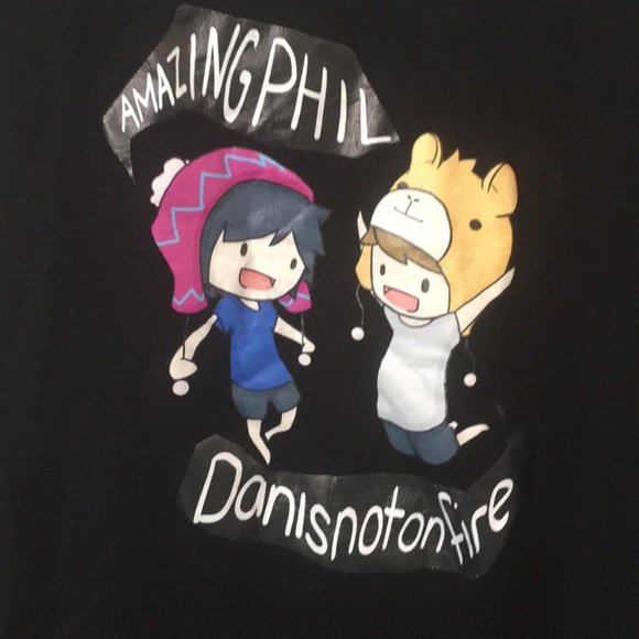 DAN AND PHIL T-shirt with cute design, never worn - Picture 1 of 3